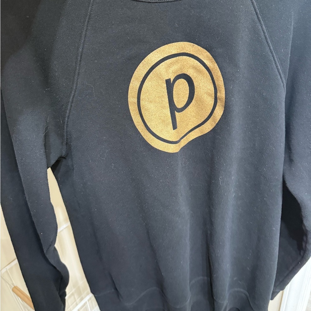 Black and Gold pure barre pullover